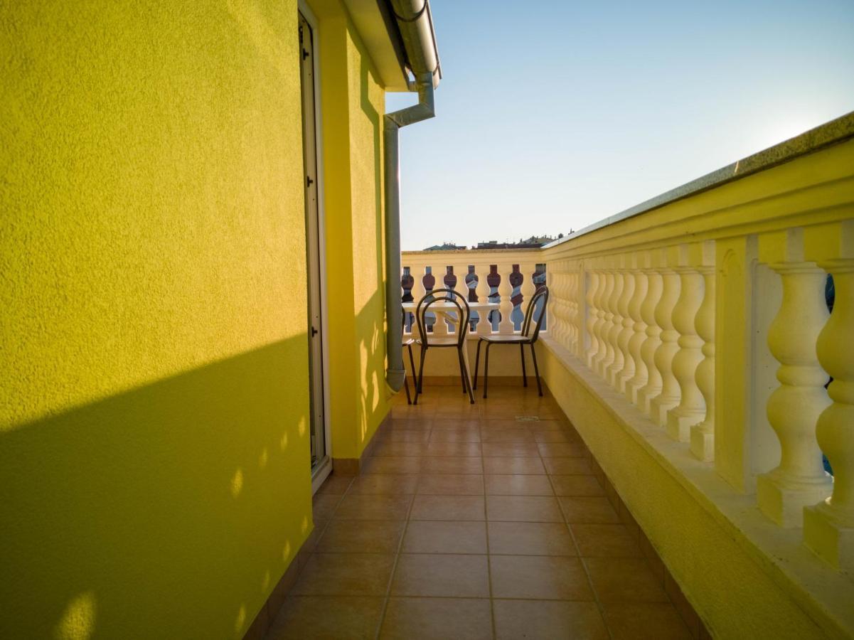 Apartment Jela With A Big Balcony Pula